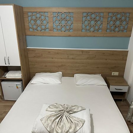 Amsterdam Otel Economic Room Κεμέρ Εξωτερικό φωτογραφία
