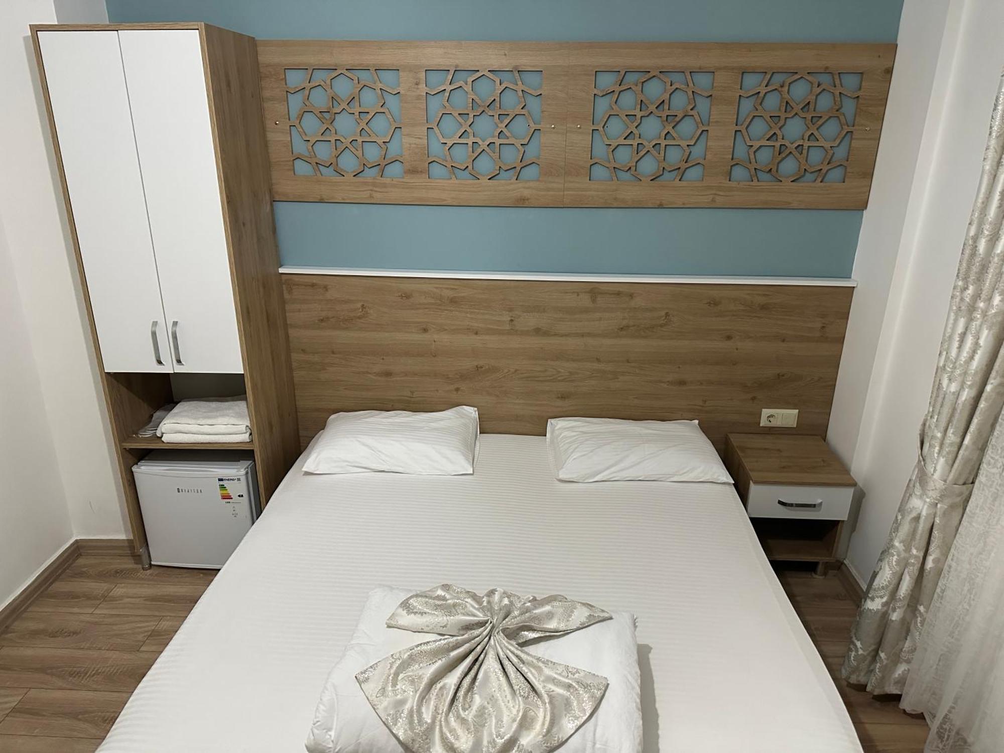 Amsterdam Otel Economic Room Κεμέρ Εξωτερικό φωτογραφία